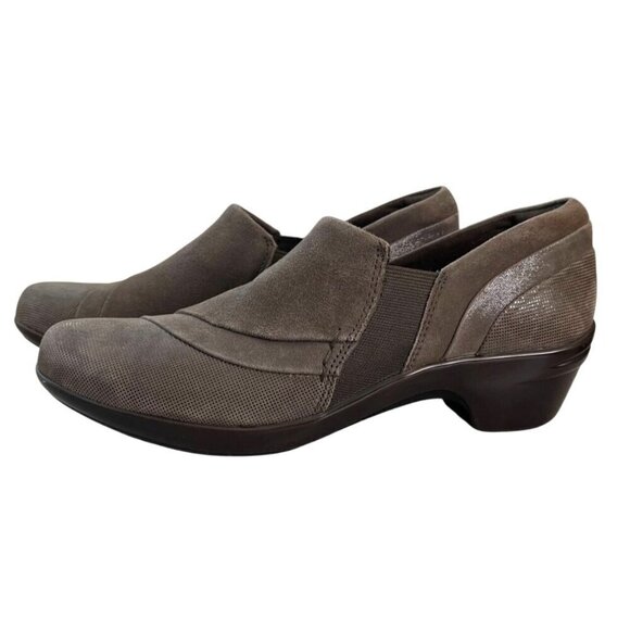 Aravon Kitt Twin Gore Pump Slip-On Suede Comfort Shoes in Mink Brown Size 9 - Picture 4 of 13